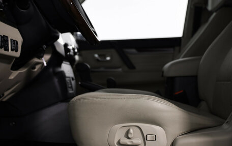 Mitsubishi Pajero IV, 2019 год, 4 249 000 рублей, 23 фотография