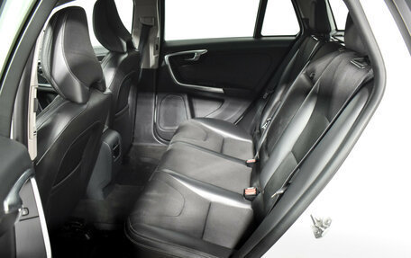 Volvo V60 Cross Country II, 2018 год, 2 200 000 рублей, 11 фотография