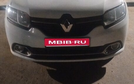 Renault Logan II, 2016 год, 750 000 рублей, 2 фотография