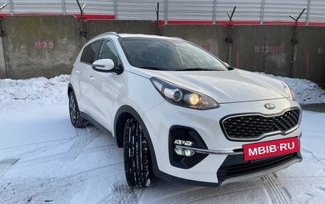 KIA Sportage IV рестайлинг, 2021 год, 1 860 000 рублей, 2 фотография