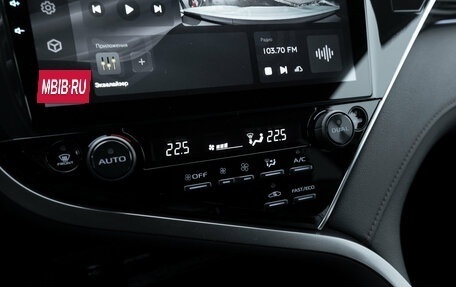 Toyota Camry, 2019 год, 2 845 000 рублей, 16 фотография