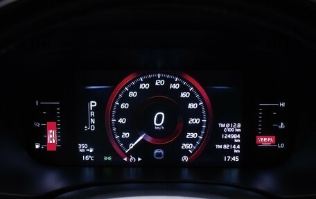 Volvo XC60 II, 2018 год, 3 320 000 рублей, 12 фотография