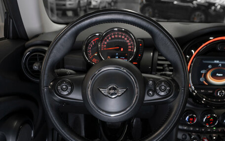 MINI Hatch, 2017 год, 2 170 000 рублей, 11 фотография