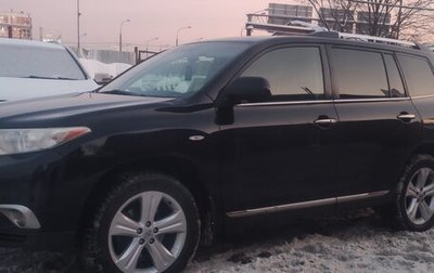 Toyota Highlander III, 2013 год, 2 000 000 рублей, 1 фотография