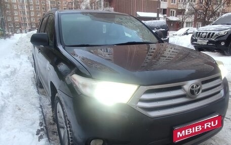 Toyota Highlander III, 2013 год, 2 000 000 рублей, 5 фотография