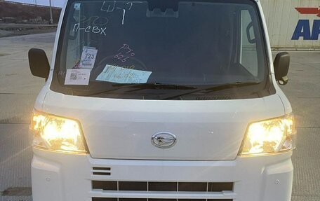 Daihatsu Hijet, 2021 год, 1 380 000 рублей, 21 фотография