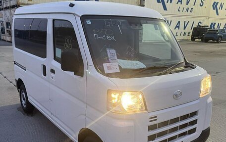 Daihatsu Hijet, 2021 год, 1 380 000 рублей, 23 фотография