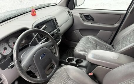 Ford Escape II, 2002 год, 520 000 рублей, 10 фотография