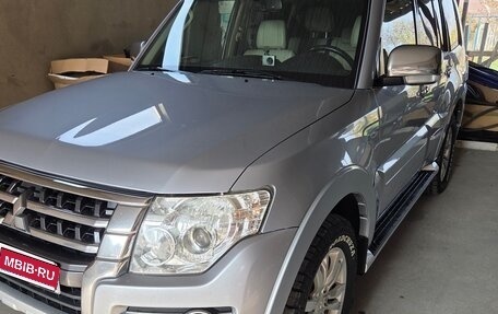 Mitsubishi Pajero IV, 2017 год, 3 100 000 рублей, 1 фотография