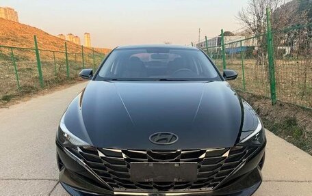 Hyundai Elantra, 2022 год, 1 290 000 рублей, 2 фотография