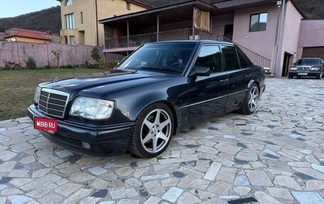 Mercedes-Benz E-Класс, 1994 год, 8 100 000 рублей, 1 фотография