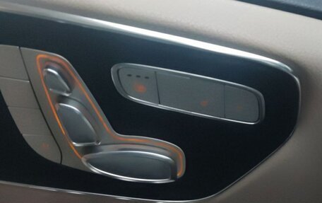 Mercedes-Benz V-Класс, 2016 год, 4 500 000 рублей, 5 фотография