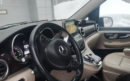 Mercedes-Benz V-Класс, 2016 год, 4 500 000 рублей, 17 фотография