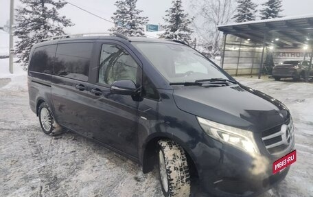 Mercedes-Benz V-Класс, 2016 год, 4 500 000 рублей, 10 фотография