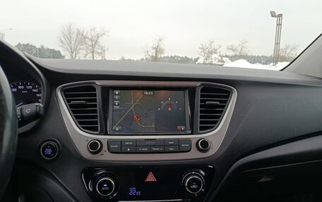 Hyundai Solaris II рестайлинг, 2017 год, 1 190 000 рублей, 9 фотография