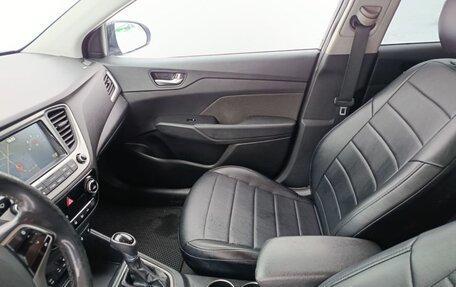 Hyundai Solaris II рестайлинг, 2017 год, 1 190 000 рублей, 13 фотография