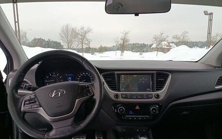 Hyundai Solaris II рестайлинг, 2017 год, 1 190 000 рублей, 10 фотография