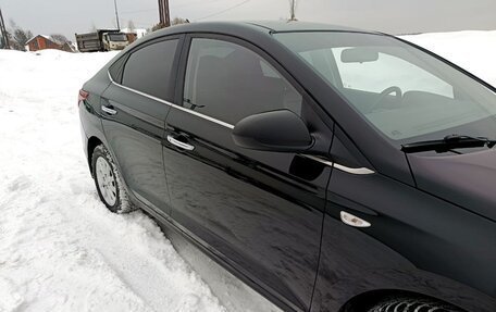 Hyundai Solaris II рестайлинг, 2017 год, 1 190 000 рублей, 29 фотография