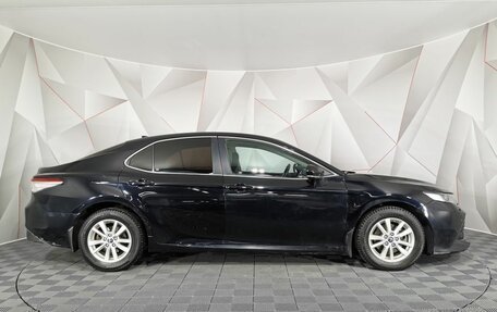 Toyota Camry, 2018 год, 2 175 000 рублей, 6 фотография