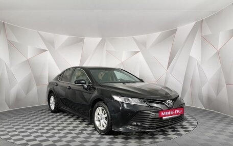 Toyota Camry, 2018 год, 2 175 000 рублей, 3 фотография