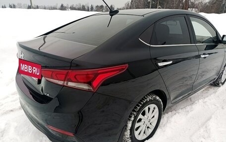 Hyundai Solaris II рестайлинг, 2017 год, 1 190 000 рублей, 34 фотография