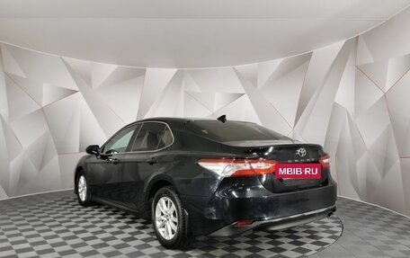 Toyota Camry, 2018 год, 2 175 000 рублей, 4 фотография