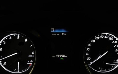 Toyota Camry, 2018 год, 2 175 000 рублей, 16 фотография