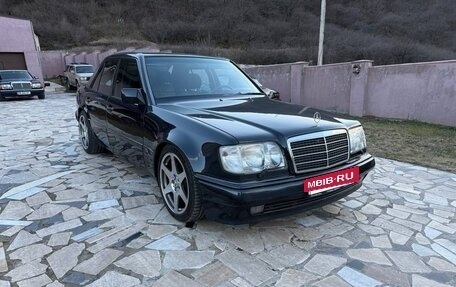 Mercedes-Benz E-Класс, 1994 год, 8 100 000 рублей, 2 фотография