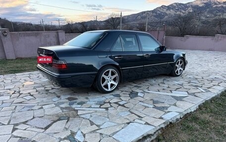 Mercedes-Benz E-Класс, 1994 год, 8 100 000 рублей, 4 фотография