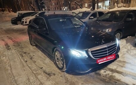 Mercedes-Benz E-Класс, 2020 год, 2 199 999 рублей, 2 фотография