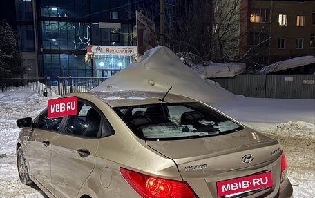 Hyundai Solaris II рестайлинг, 2013 год, 820 000 рублей, 6 фотография