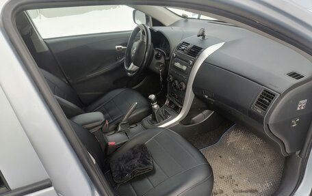 Toyota Corolla, 2010 год, 850 000 рублей, 2 фотография