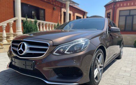 Mercedes-Benz E-Класс, 2014 год, 2 350 000 рублей, 2 фотография