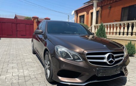 Mercedes-Benz E-Класс, 2014 год, 2 350 000 рублей, 4 фотография