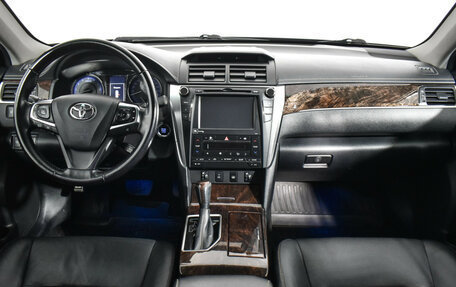 Toyota Camry, 2016 год, 2 399 000 рублей, 13 фотография