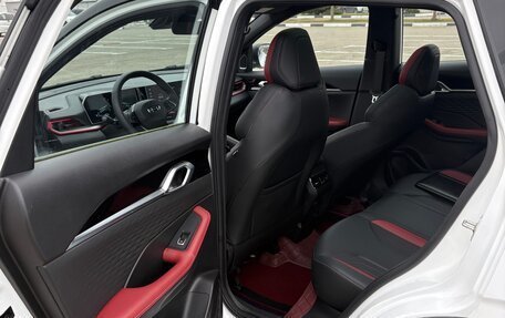 Geely Coolray I, 2023 год, 2 240 000 рублей, 11 фотография