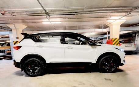 Geely Coolray I, 2024 год, 2 300 000 рублей, 2 фотография