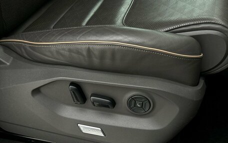 Volkswagen Touareg III, 2018 год, 4 495 900 рублей, 9 фотография