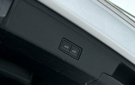 Volkswagen Touareg III, 2018 год, 4 495 900 рублей, 18 фотография