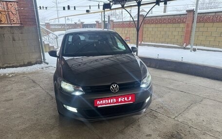 Volkswagen Polo VI (EU Market), 2010 год, 835 000 рублей, 2 фотография