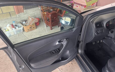 Volkswagen Polo VI (EU Market), 2010 год, 835 000 рублей, 13 фотография