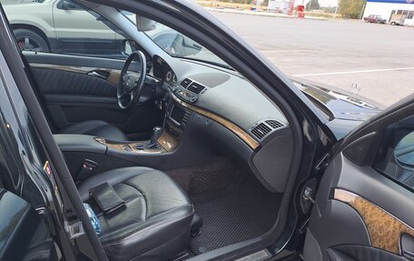 Mercedes-Benz E-Класс, 2003 год, 1 450 000 рублей, 5 фотография