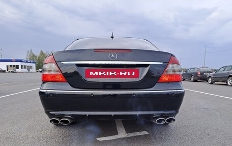 Mercedes-Benz E-Класс, 2003 год, 1 450 000 рублей, 3 фотография