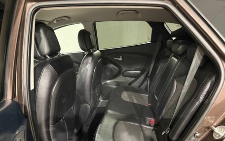 Hyundai ix35 I рестайлинг, 2013 год, 999 000 рублей, 17 фотография