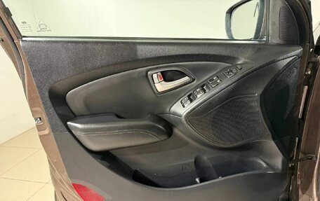 Hyundai ix35 I рестайлинг, 2013 год, 999 000 рублей, 15 фотография