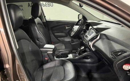 Hyundai ix35 I рестайлинг, 2013 год, 999 000 рублей, 16 фотография