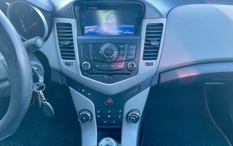 Chevrolet Cruze II, 2011 год, 499 000 рублей, 12 фотография