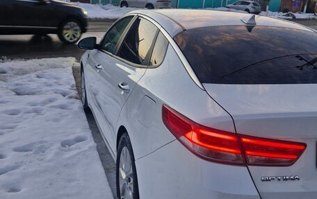 KIA Optima IV, 2018 год, 1 300 000 рублей, 4 фотография