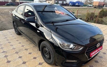 Hyundai Solaris II рестайлинг, 2018 год, 1 020 000 рублей, 2 фотография