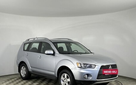 Mitsubishi Outlander III рестайлинг 3, 2010 год, 1 070 000 рублей, 3 фотография